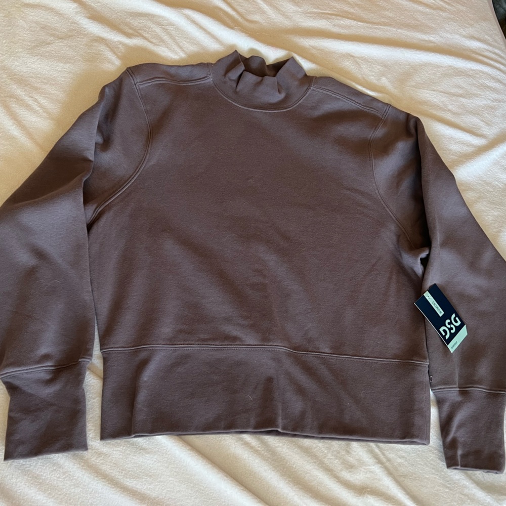Sweatshirt mock neck